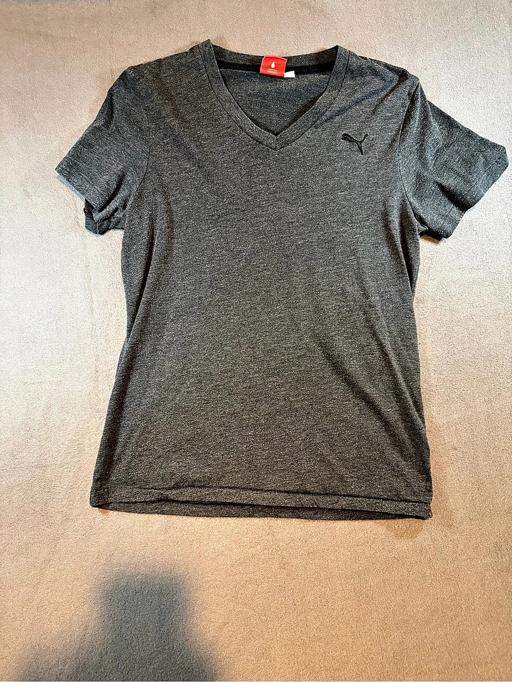 Puma Sport Lifestyle V-Neck Tee Men's Cotton V-Neck T-Shirt Size Medium